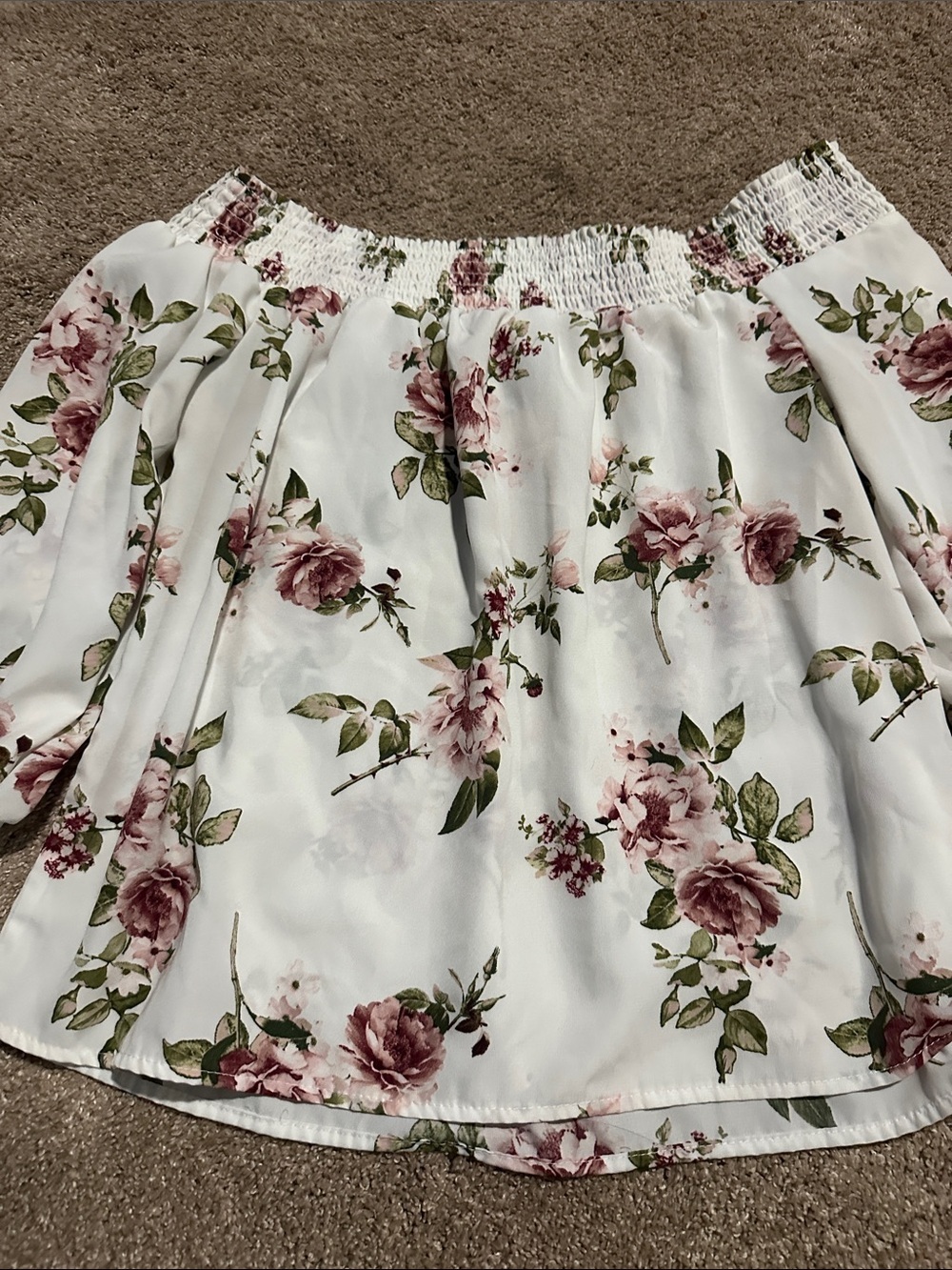 Off-Shoulder White Floral Blouse - Picture 4 of 5